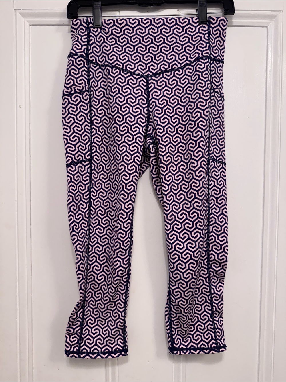 J. McLaughlin Pink and Navy Geometric Capri Leggings